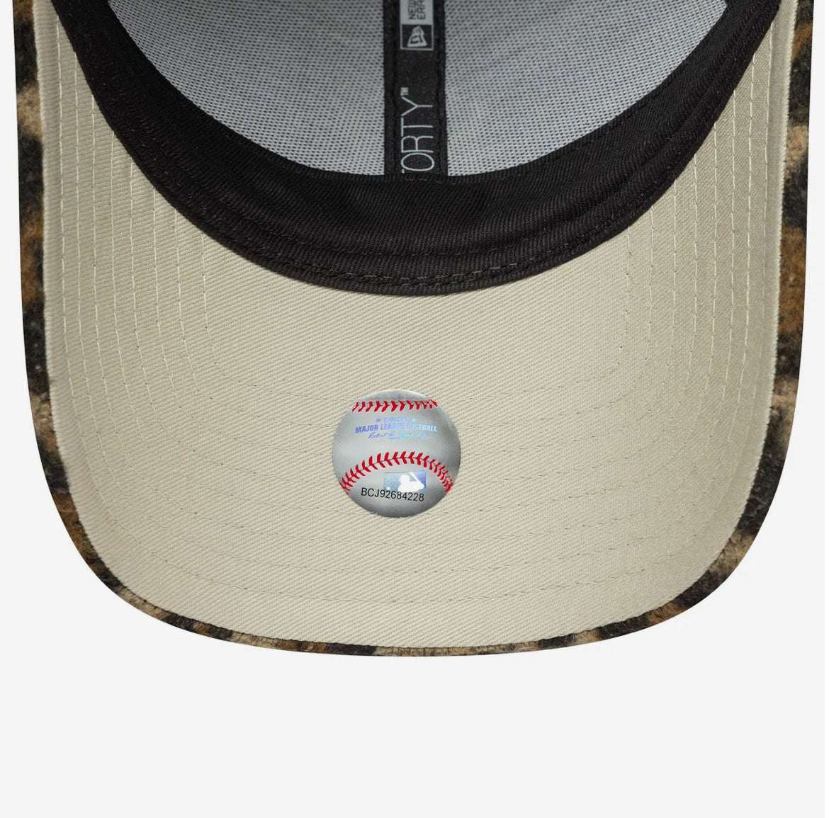 NY Yankees MLB Cosby Animal Leopard 9FORTY