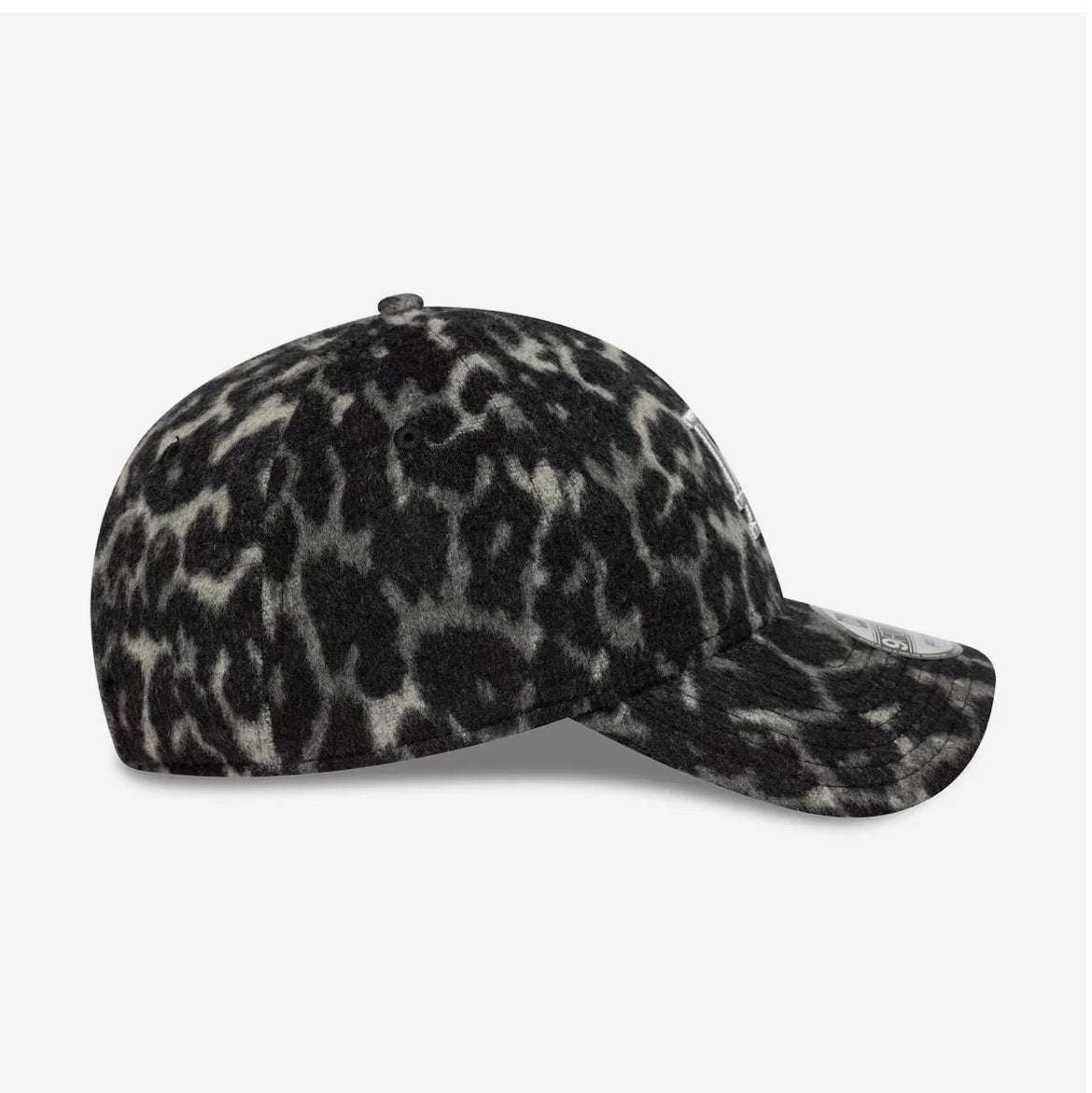 LA Dodgers MLB Cosy Animal Leopard 9FORTY