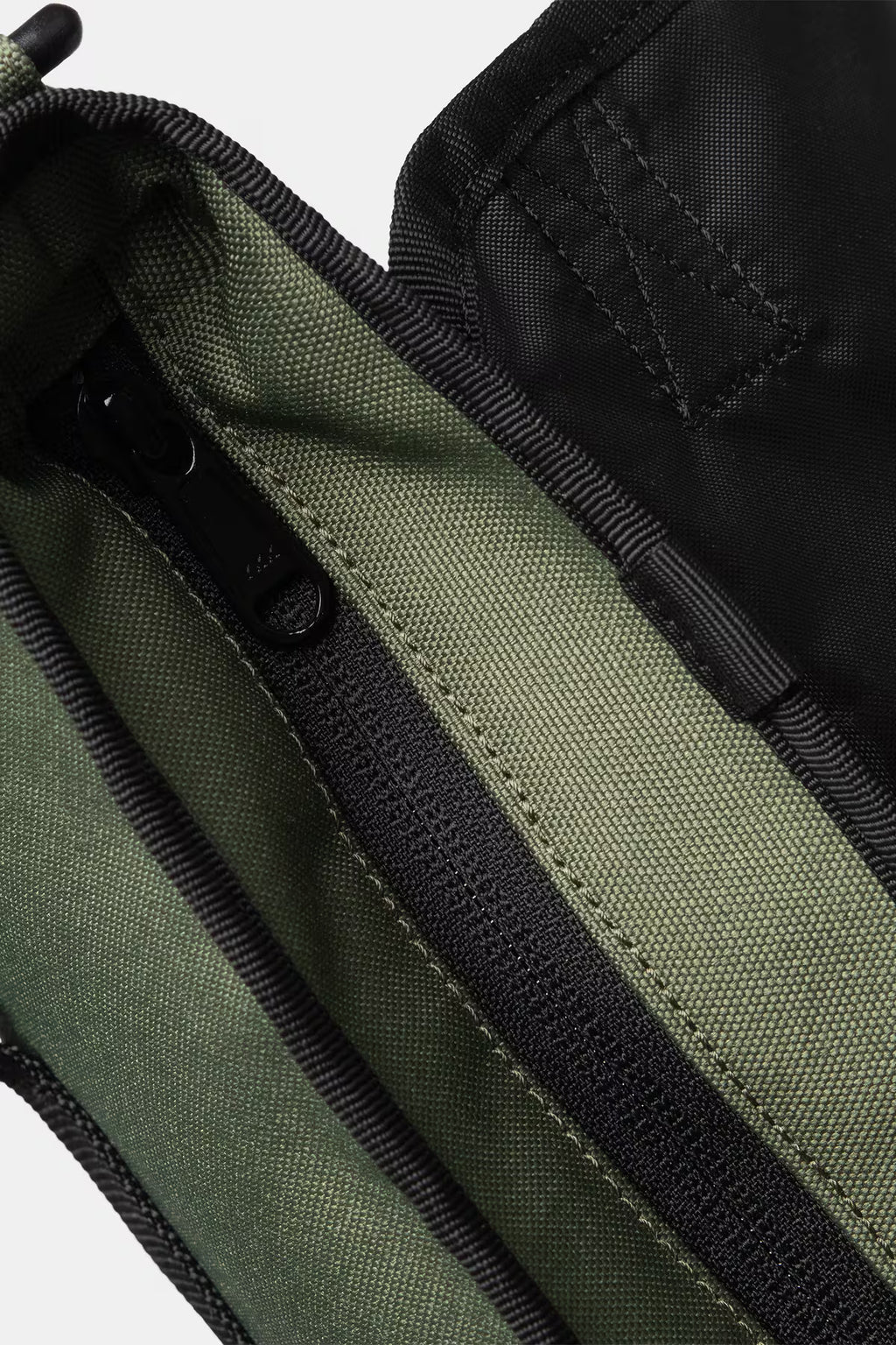 Kyle Shoulder Bag