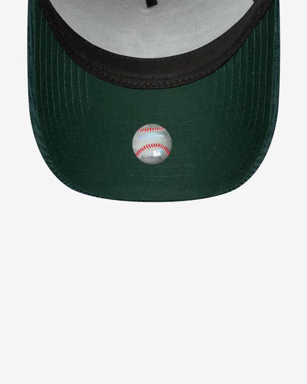 Cord A-Frame Trucker NY Yankees