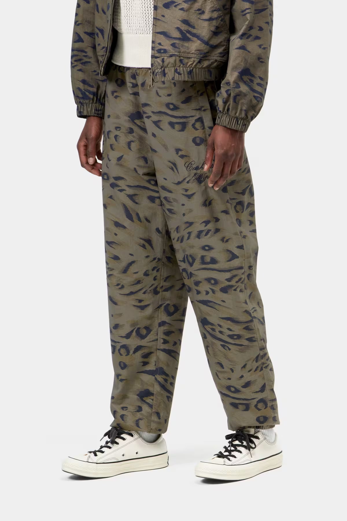 W’ Travon Pant